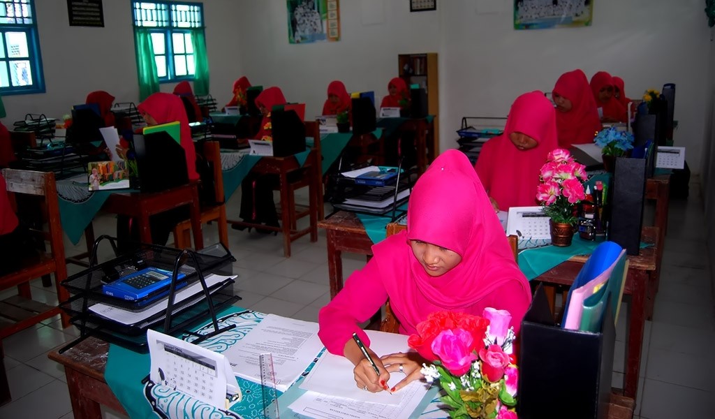 smk nusantara tuba 4